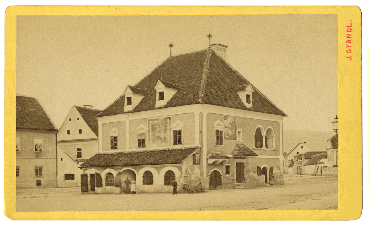 Kaptol, kaptolska vijećnica oko 1875. godine (Foto Ivan Standl)